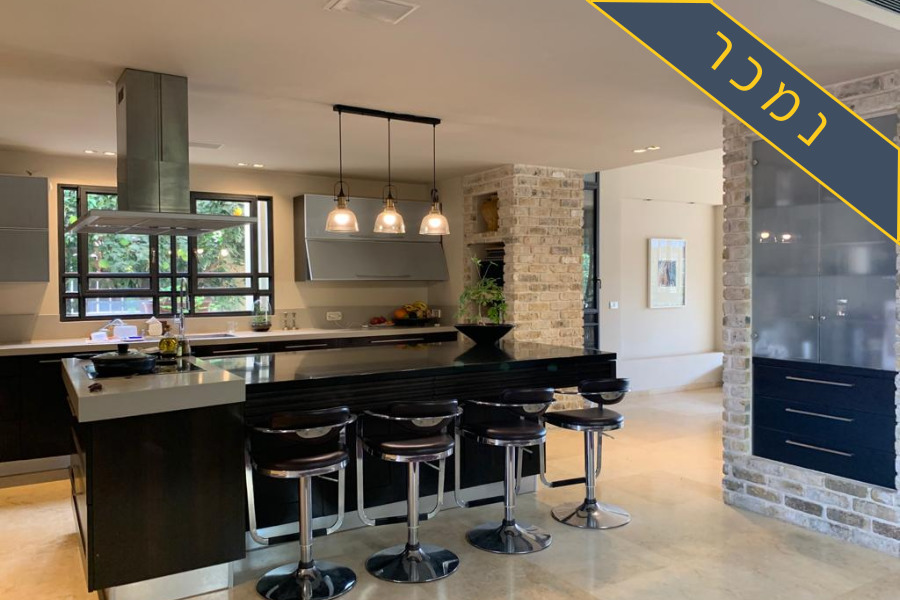 בית פרטי למכירה מרכז רעננה מטבח