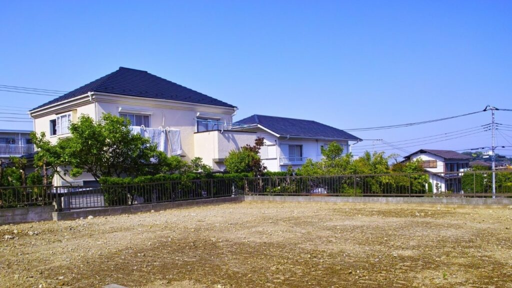 מגרש למכירה באזור מתפתח בשרון