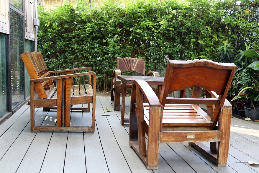 חצר דו משפחתי ברעננה למכירה