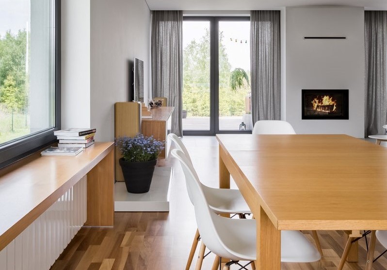 סלון בית - משק עזר בשרון