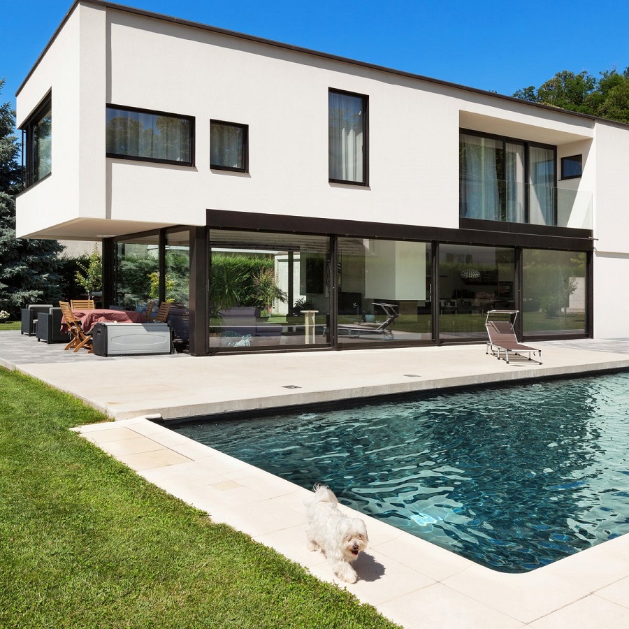 בית פרטי עם בריכה למכירה