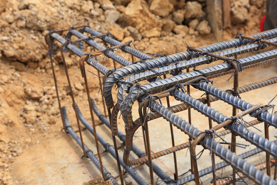 מגרש לבניה עצמית - תפסנות יסודות בית